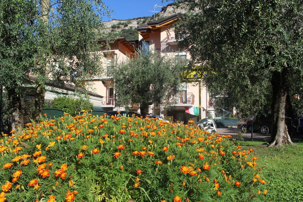 Villa Marina Torbole Sul Garda Exteriér fotografie
