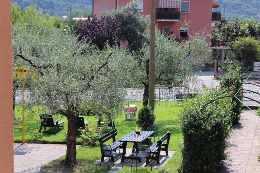 Villa Marina Torbole Sul Garda Exteriér fotografie