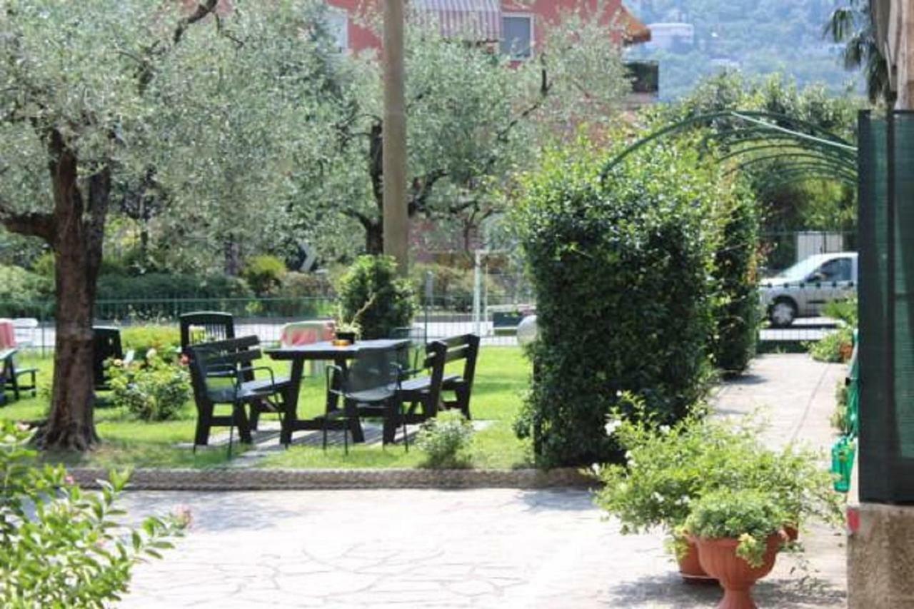 Villa Marina Torbole Sul Garda Exteriér fotografie