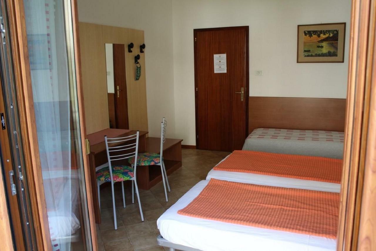 Villa Marina Torbole Sul Garda Exteriér fotografie